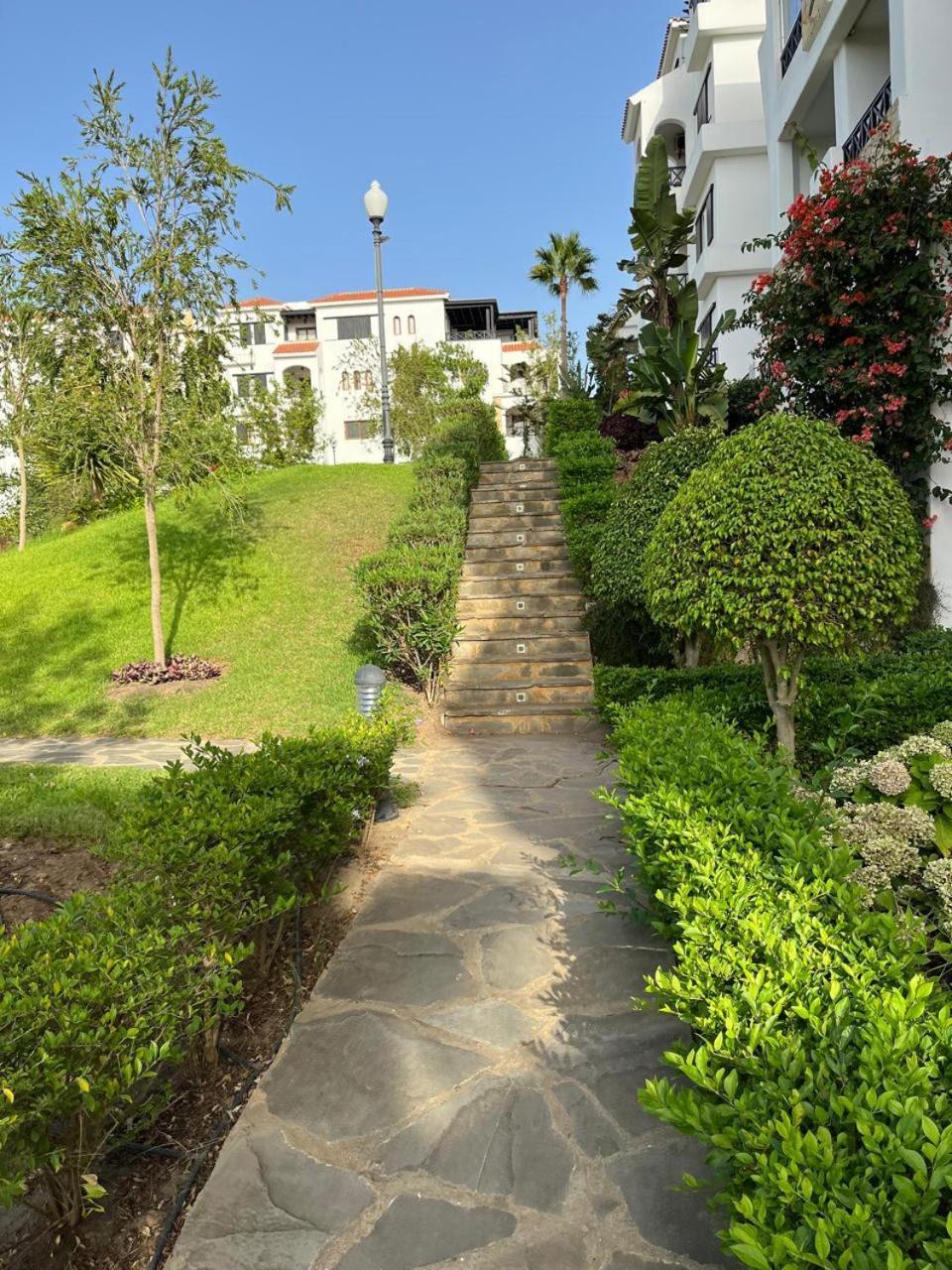 Lilac'S Garden Vue Piscine M'Diq Exterior photo